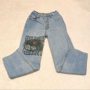 Vintage Girls Guess Jeans USA 14 Floral Spellout